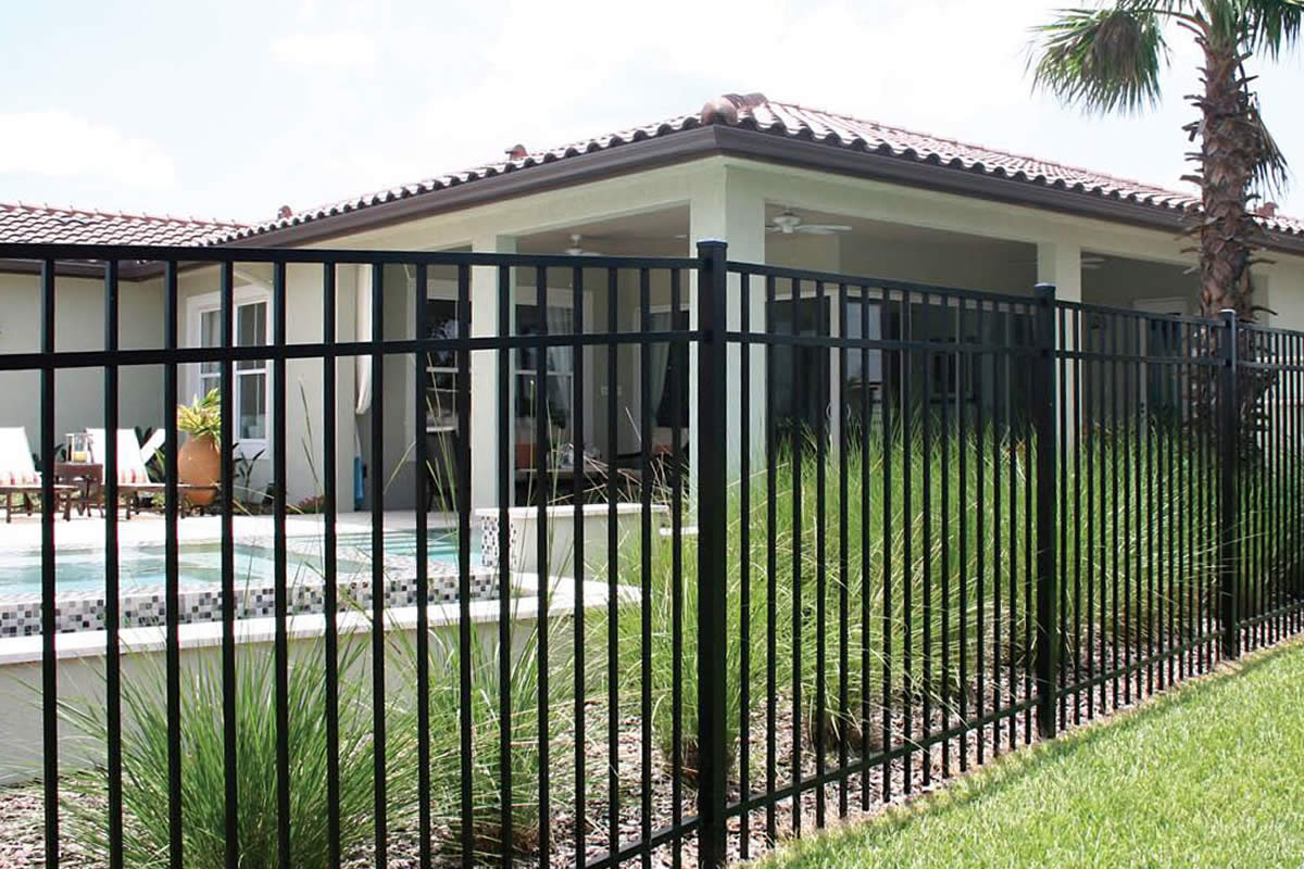 Using Aluminum Fences for Your Business Security