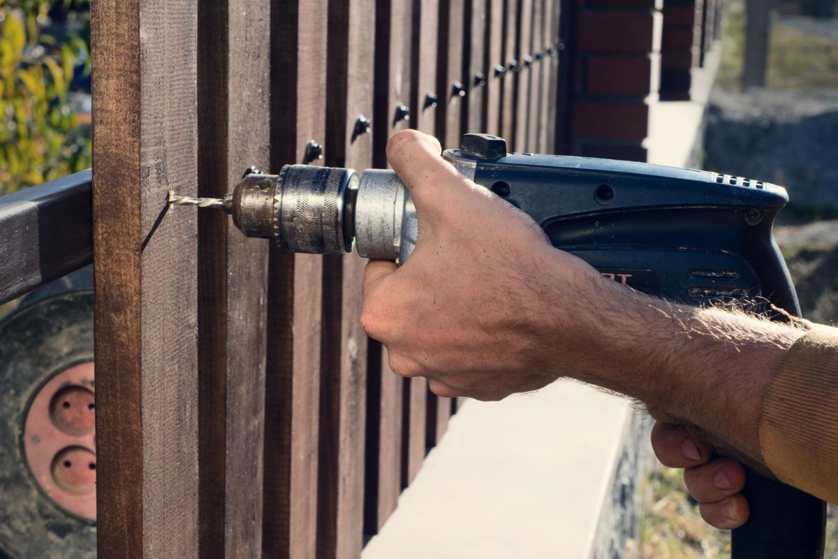 Fence Installation for Uneven Terrains