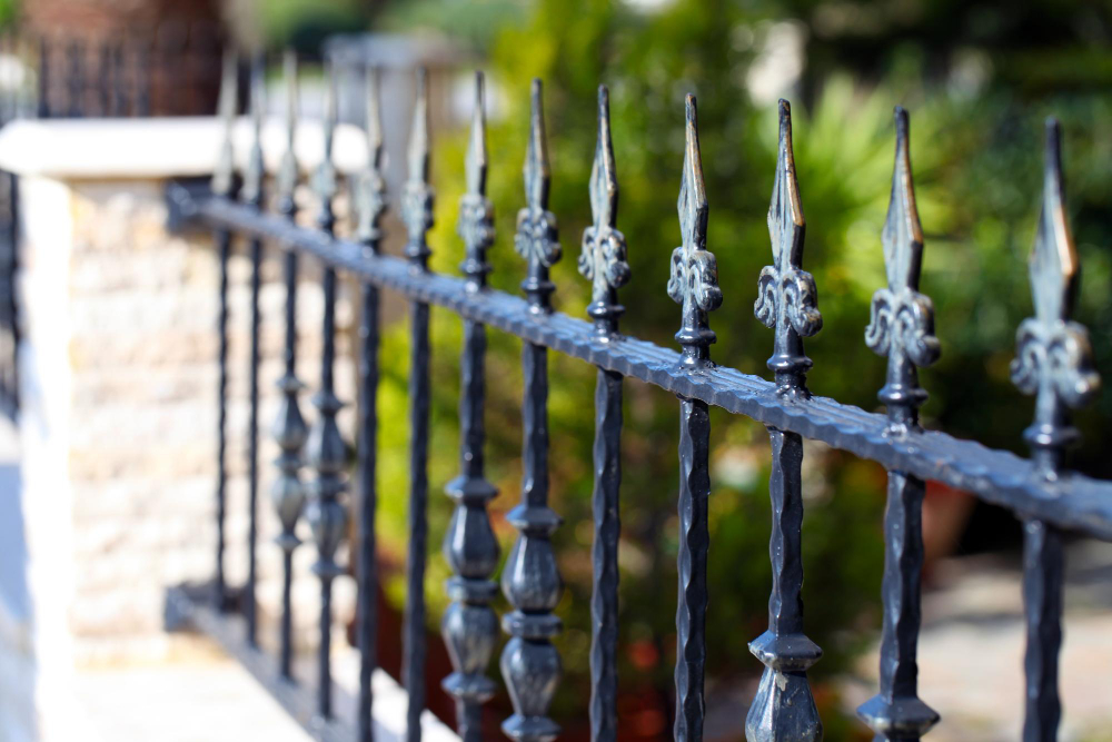 How to Restore Rusty Wrought Iron Fencing