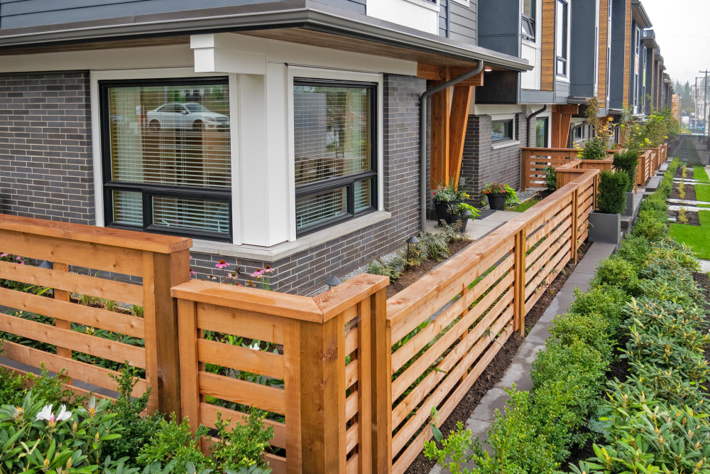 Wood Fence Designs Ideas for Your Home