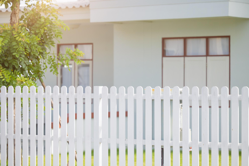 Tips and Tricks in Choosing a Fence to Last