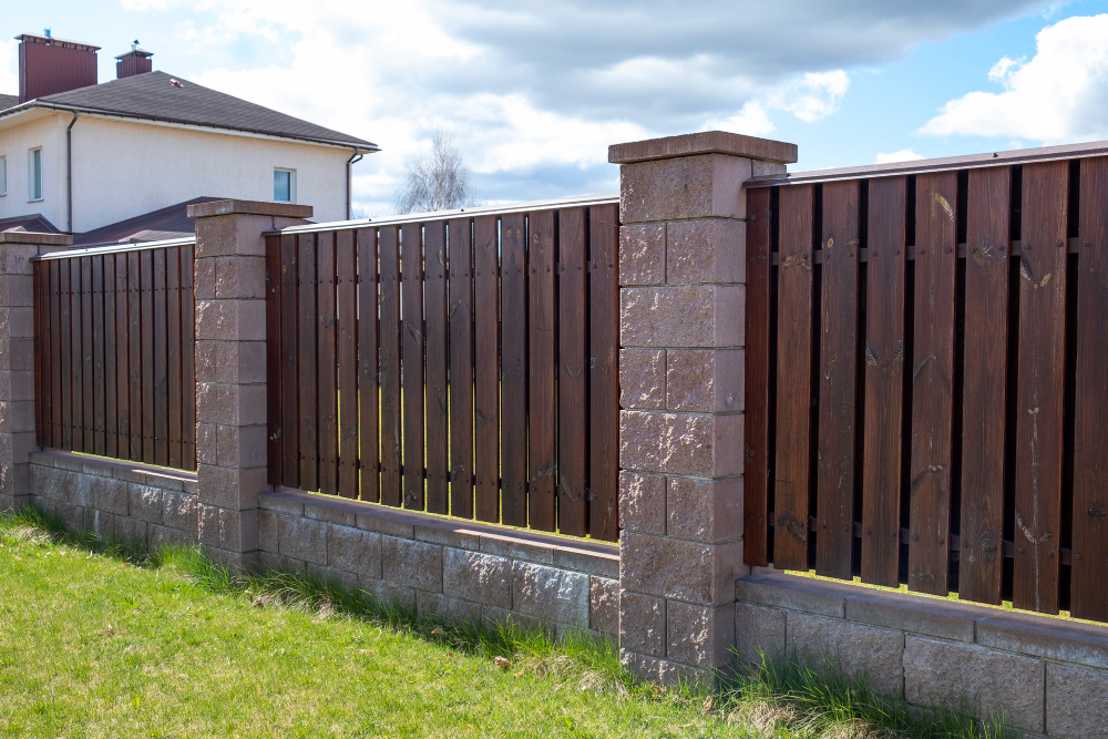 The Benefits of a New Fence Project