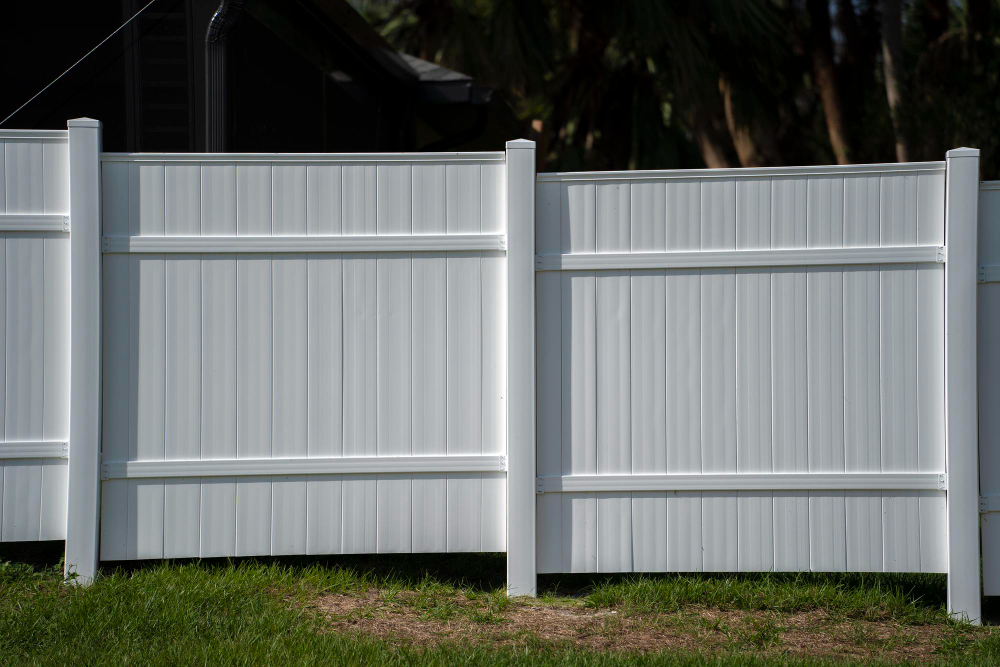 Your Top Vinyl Fencing Questions Answered