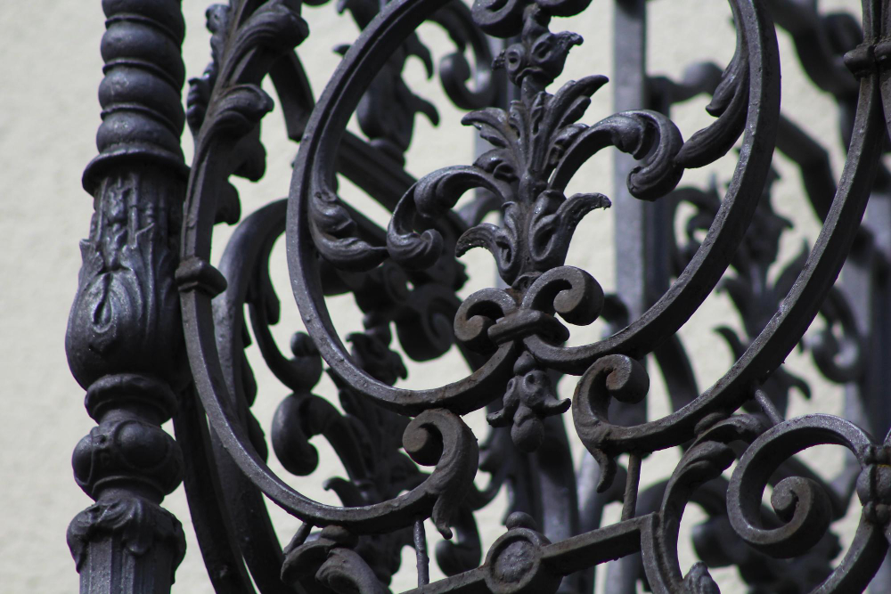 Why Choose an Ornamental Iron Fence?