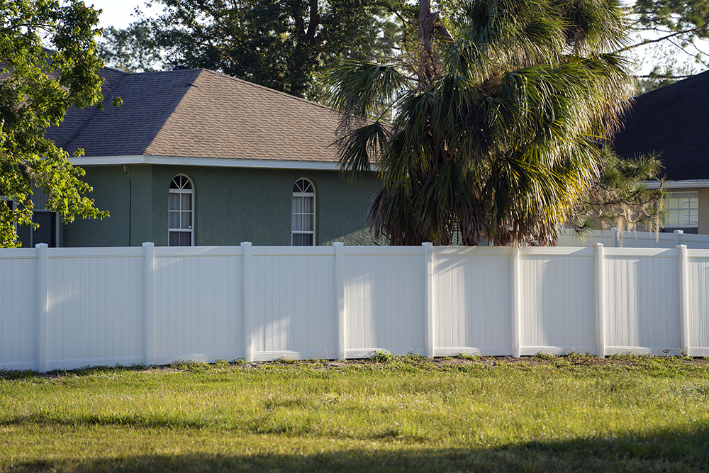 What Type of Fence Is Right for My House?