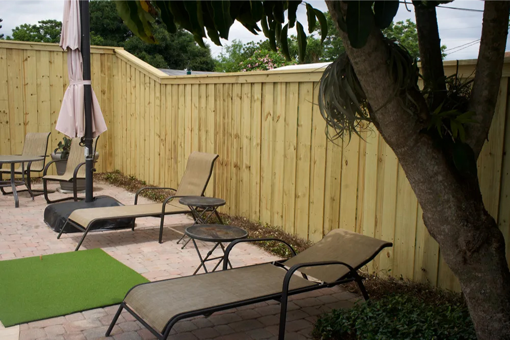 Why a Licensed Fence Contractor Saves You Money