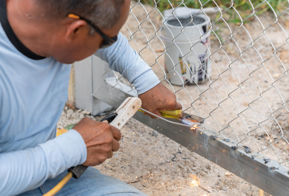 Can You Fence Your Front Yard in Ormond Beach, Florida?