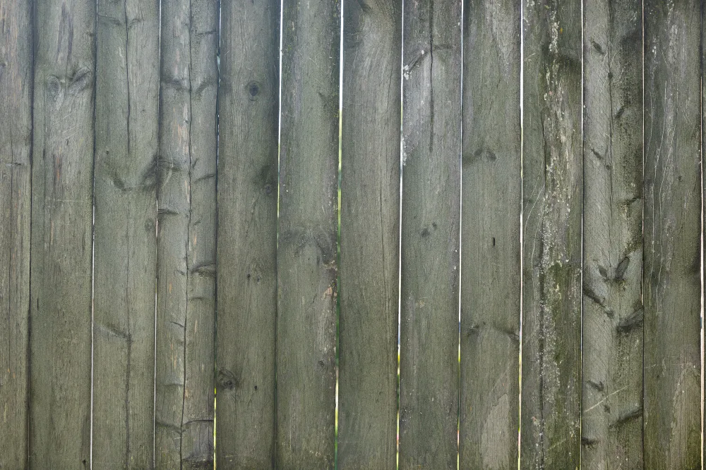 Signs Your Wooden Fence Needs Repair